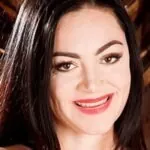 Klara Devine - Romanian 34O natural big tits model profile photo